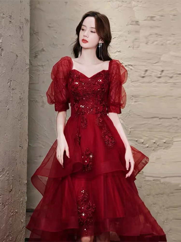 Купи Wine Red Evening Dresses Puff Sleeves Sweetheart Appliques Sequined High Low Tiered Front Short Back Long Tulle Party Prom Gowns за 4,720 рублей в магазине AliExpress