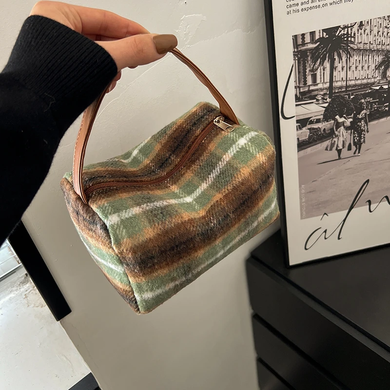 Сумка из шерстяной ткани с верхней ручкой в стиле пэчворк женские сумки