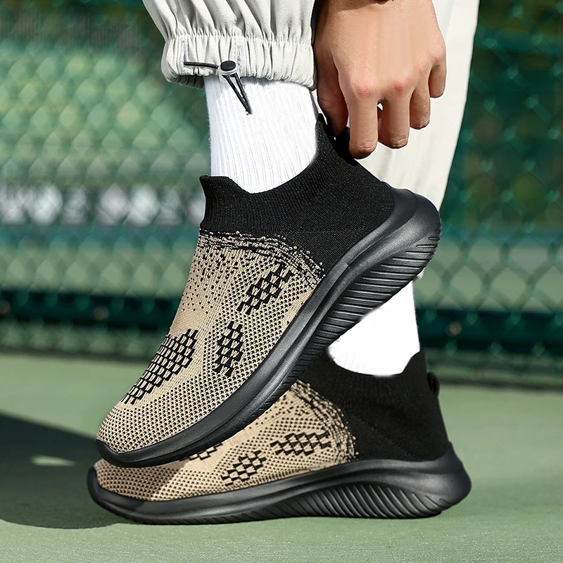 

New Women Sneakers Light Fashion Casual Shoes Slip-on Comfortable Shoes Large Gray Without Lace Design Jogging Shoes Sneakers