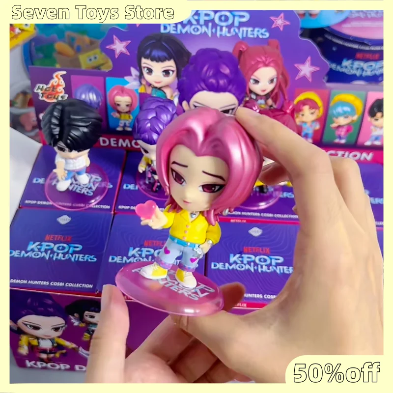 Фото Оригинальная фигурка Hot Toys Cosbi Mini Bobble Head в слепой коробке: Huntr/X Kpop Demon Hunters, аниме-фигурка Derpy Crow Sussie, Mystery Box №5