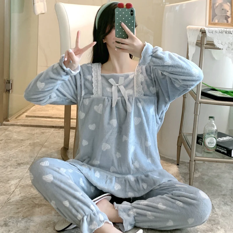 

Warm Flannel Maternity Pajamas For Breastfeeding Autumn Winter thickened Coral Pregnant Women Cute Lactation Home Clothes Set