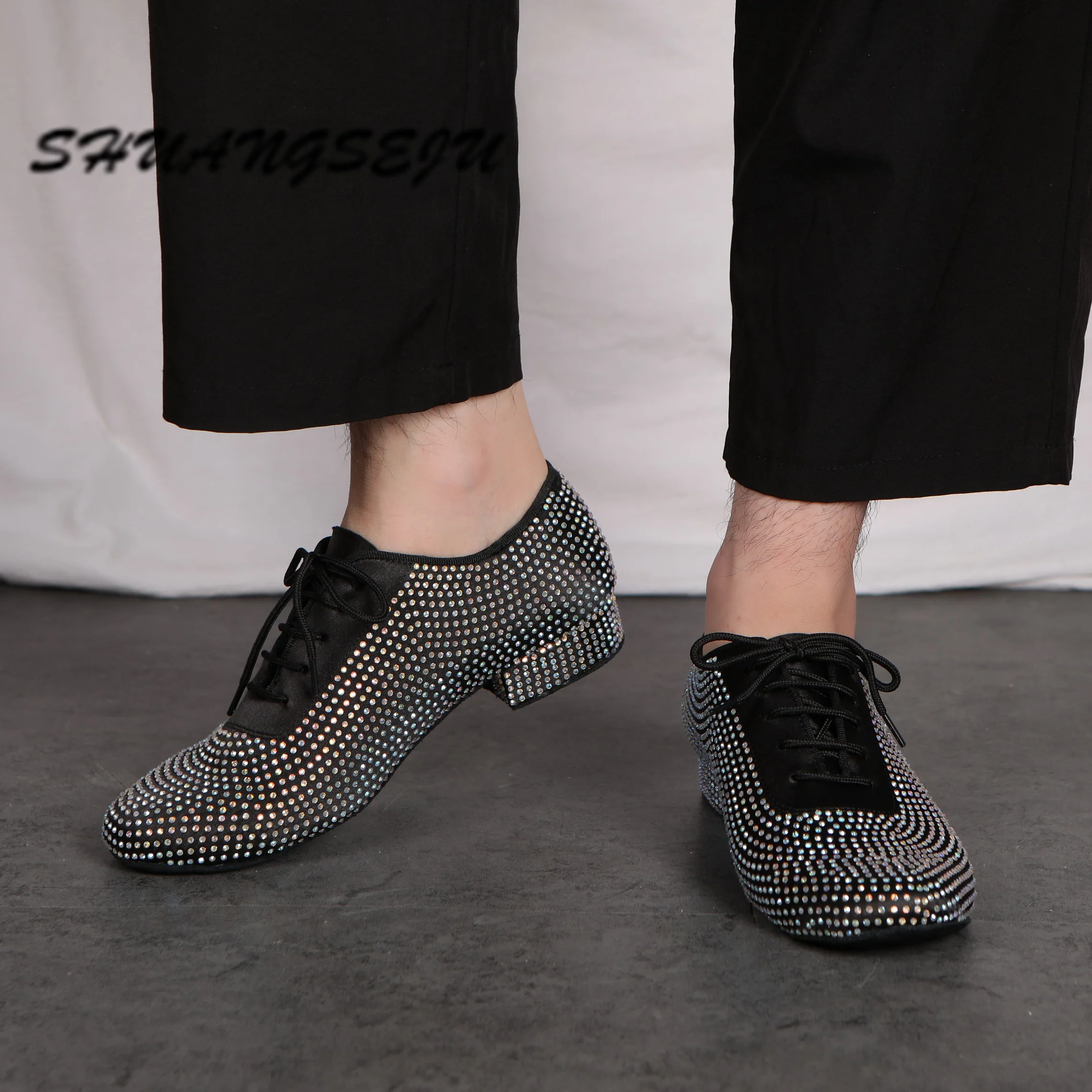 Туфли SHUANGSEJU мужские для латиноамериканских танцев сатиновые модные