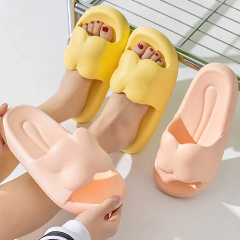 Women's Summer Flip-flops Outside Beach Slippers for Female 2023 Summer Eva Soft-soled Lightweight Bathrooms Family Couples Shoe