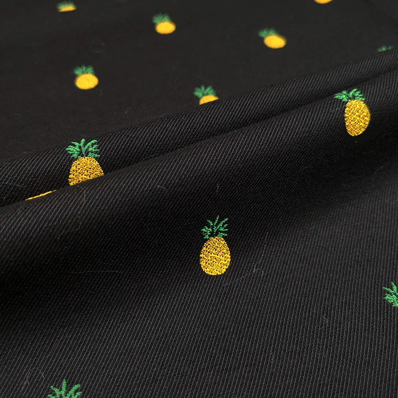 Жаккардовая жаккардовая ткань с маленьким ананасом клубникой модная для