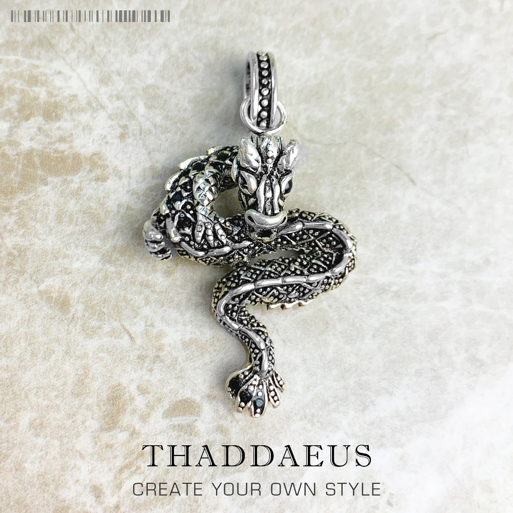 Женский и мужской кулон из серебра 925 пробы с драконом |