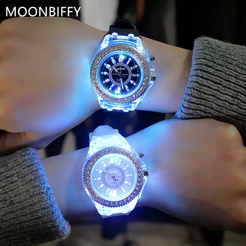 

LED Multicolour Light WristWatch Led Flash Luminous Watch Personality Trends Students Lovers Jellies Woman Men's Watches