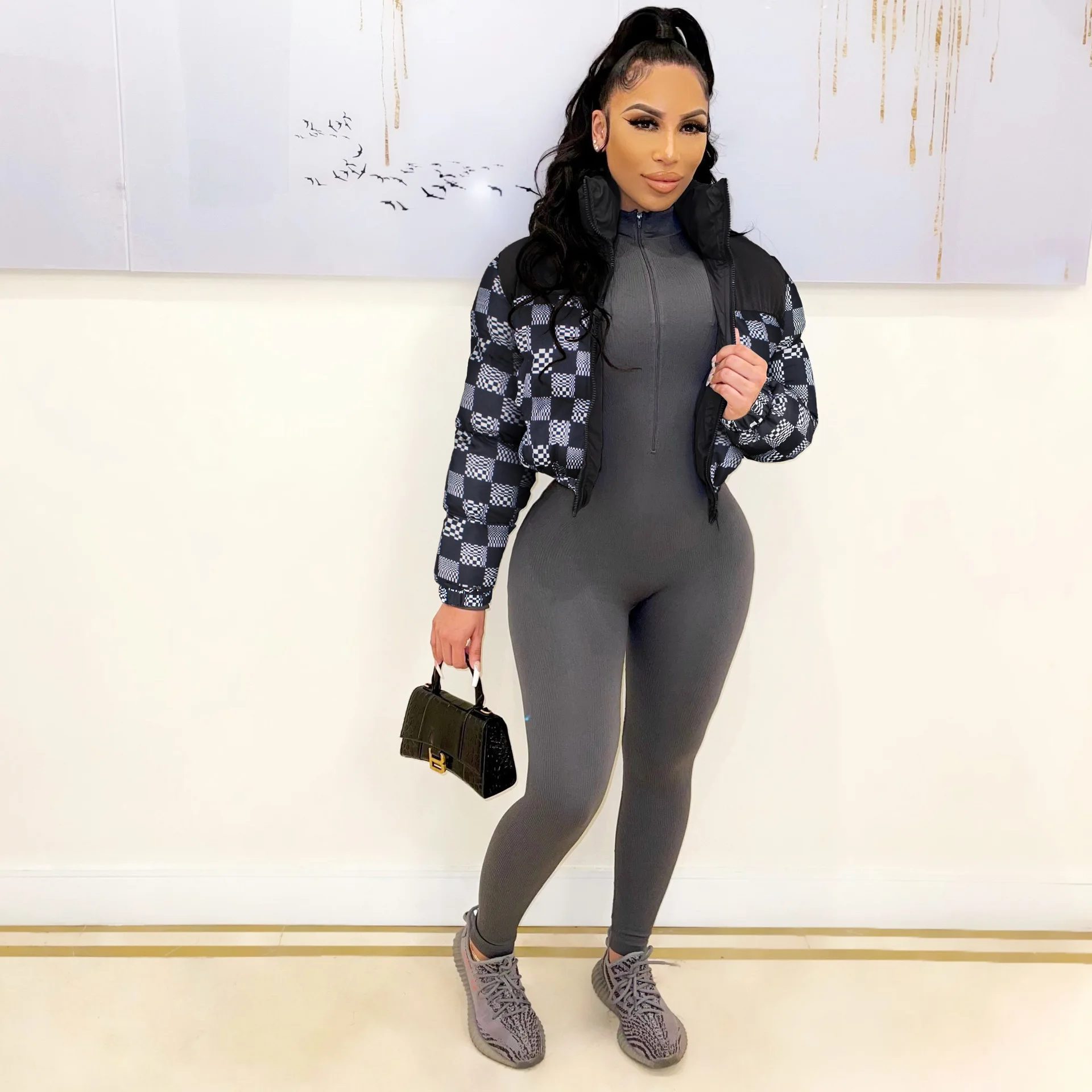 

Женская короткая пуховая куртка Wishyear, зимняя модная укороченная пуховая куртка на молнии с принтом, повседневная верхняя одежда, 2022