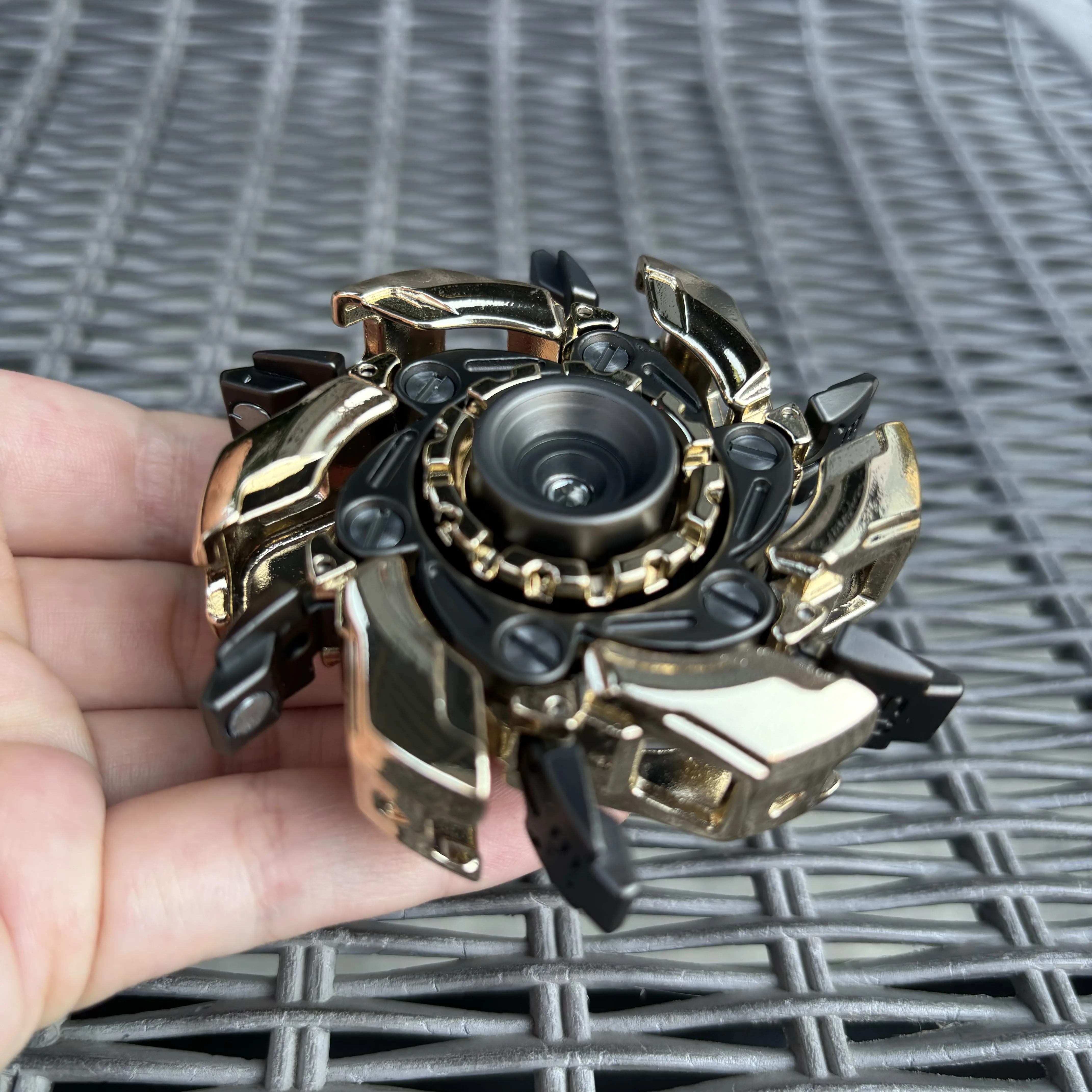 EDC Fidget Grumpy 03 Спиннер Pillbug из цинкового сплава Beetle Finger Spinner Игрушка в подарок