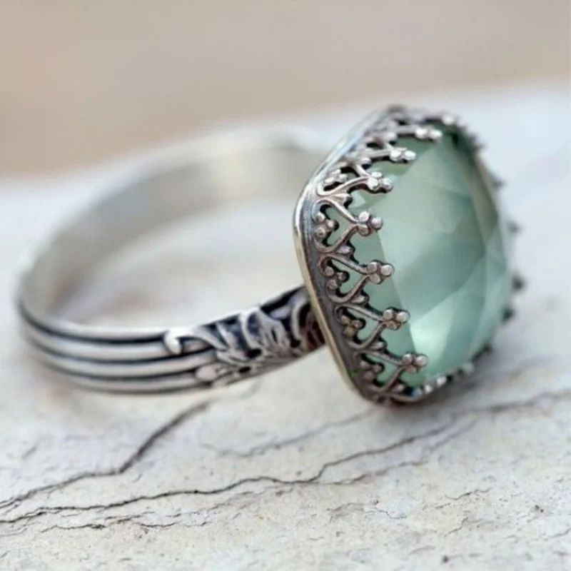 

Hot sale of new mint green moonstone princess square diamond ring female European and American retro Thai silver jewelry