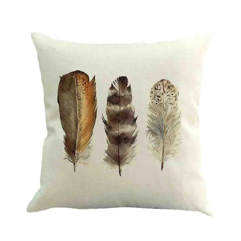 подушки лезет перо. визитки чистки пера. перьевая подушка. перья из подушки. старая подушка.