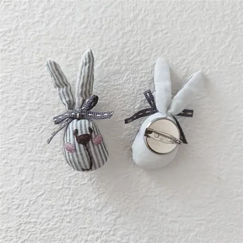 AHYONNIEX шерстяная брошь с цветком 2-10 см