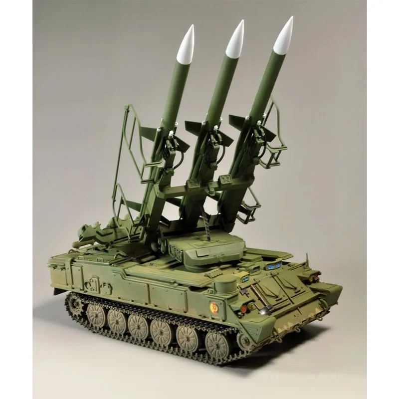 

Выпуск 1/35 года, версия 00361 для России, выпуск планшетов с противолетательными ракетами