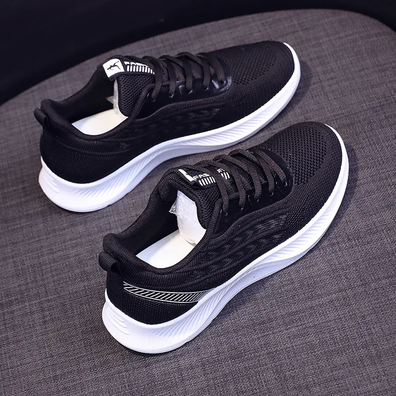 Women's Shoes 2023 Spring/Summer New Popular Casual Soft Sole Lightweight Anti slip Mom's Travel Shoes Breathable Sports Shoes