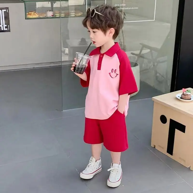 

Футболка с коротким рукавом и шорты для мальчиков 3-12 лет