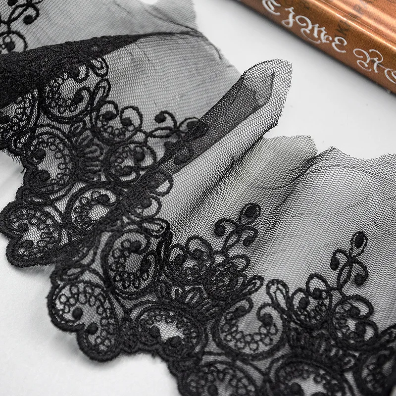 Кружевная лента Saundylasi белая/черная полиэстер/хлопок 10 см