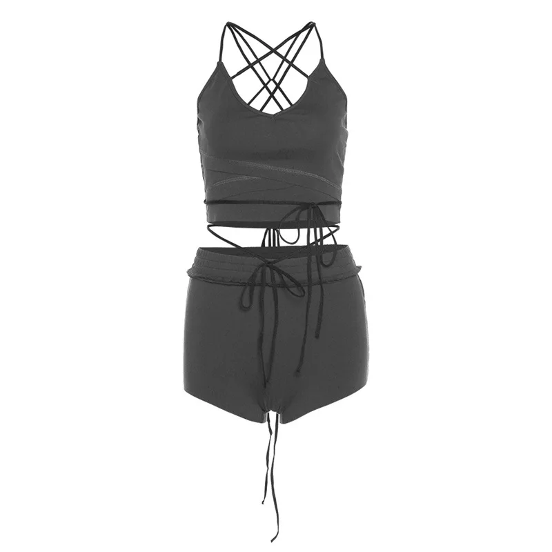 2021 Spring and Autumn Fashion Trend Solid Color Slim Halter Strapless Vest Casual High Waist Bag Hip Shorts Two-piece Female