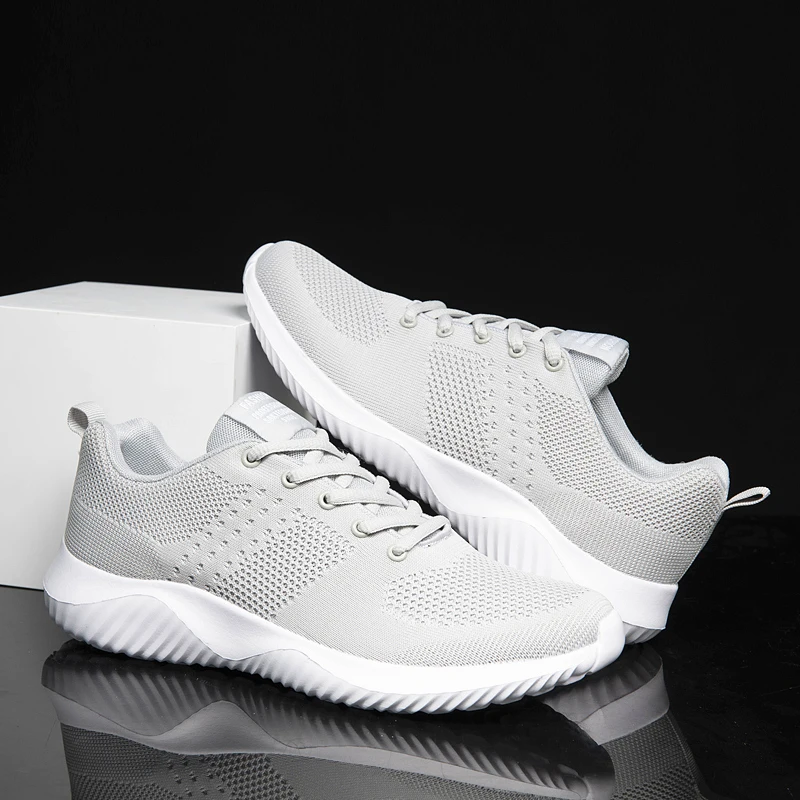 

Men Sneakers Breathable Running Shoes for Man Outdoor Sport Fashion Comfortable Casual Gym Mens Shoes Zapatos De Mujer