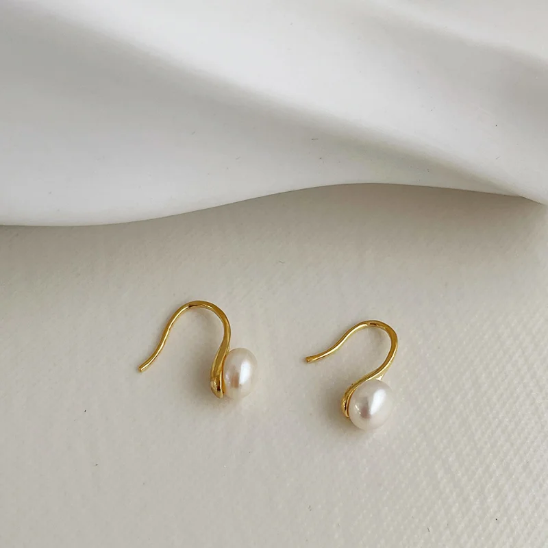 

Minar Korean Fashion Baroque Freshwater Pearl Hook Earring for Women Gold Color Copper Statement Drop Earrings Casual Jewelry