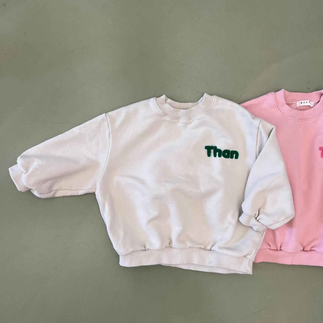 2022 Autumn New Children Letter Long Sleeve T-shirt Boy Baby Loose Sprot Casual Tees Girl Infant Cotton Pure Color Tops Clothing