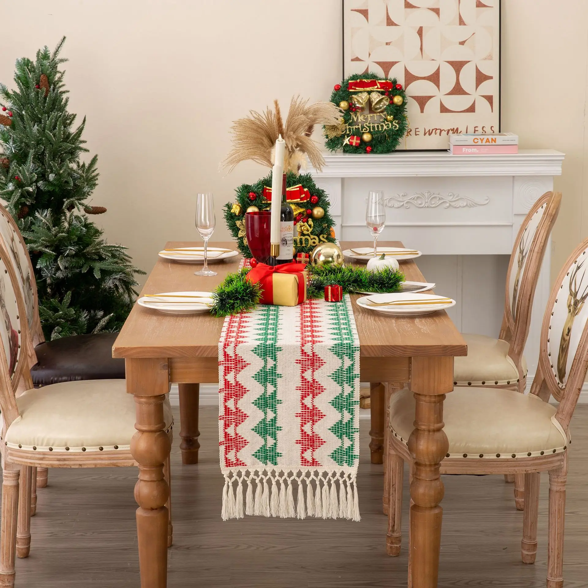 

New Year Christmas Red Green White Lace Table Runner Flag Flower Tassel Tea Tablecloth For Home Kitchen Party Decoration Supply