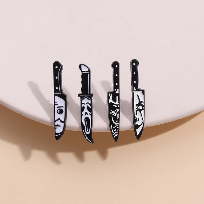 

Scream Ghost Face Enamel Pin Custom Horror Killer Dagger Brooch Halloween Movie Jewelry Lapel Badge Wholesale For Fans Friends