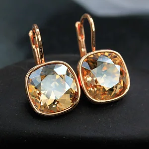 

Фирменный оригинал! Без никеля австрийские стразы SWA кристалл квадратные праздничные серьги, оптовая продажа E0424-2