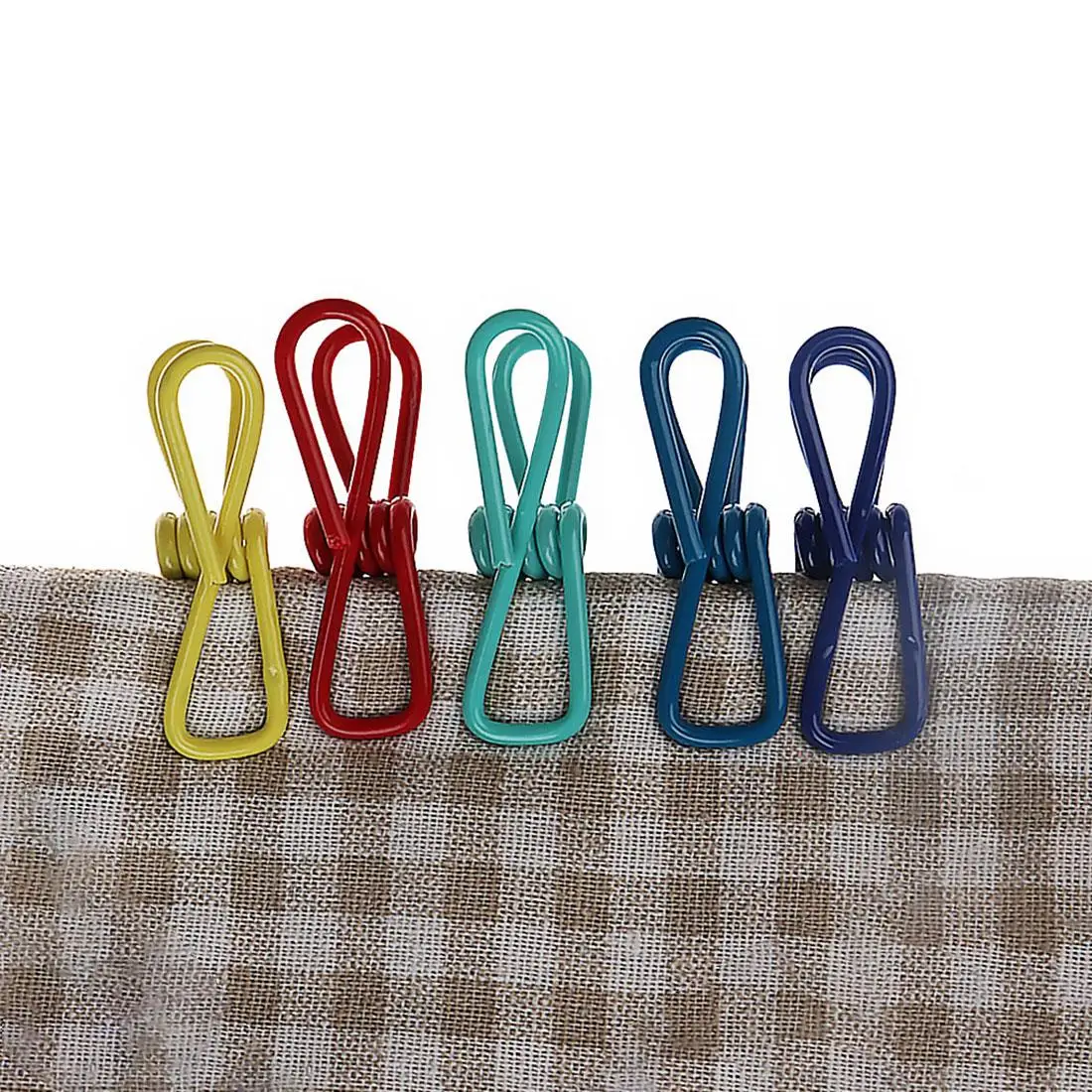 

10Pcs Random Color Metal Clamp Towel Socks Clothes Laundry Hangers Strong Grip Clips Outdoor Folding Clothes Dryer Rack