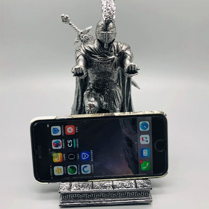 Knight Pen Holder Executive Shield Soldier Figurine Pencil Stand for Office Accessories Desk Organizer Monster Pencil Holder