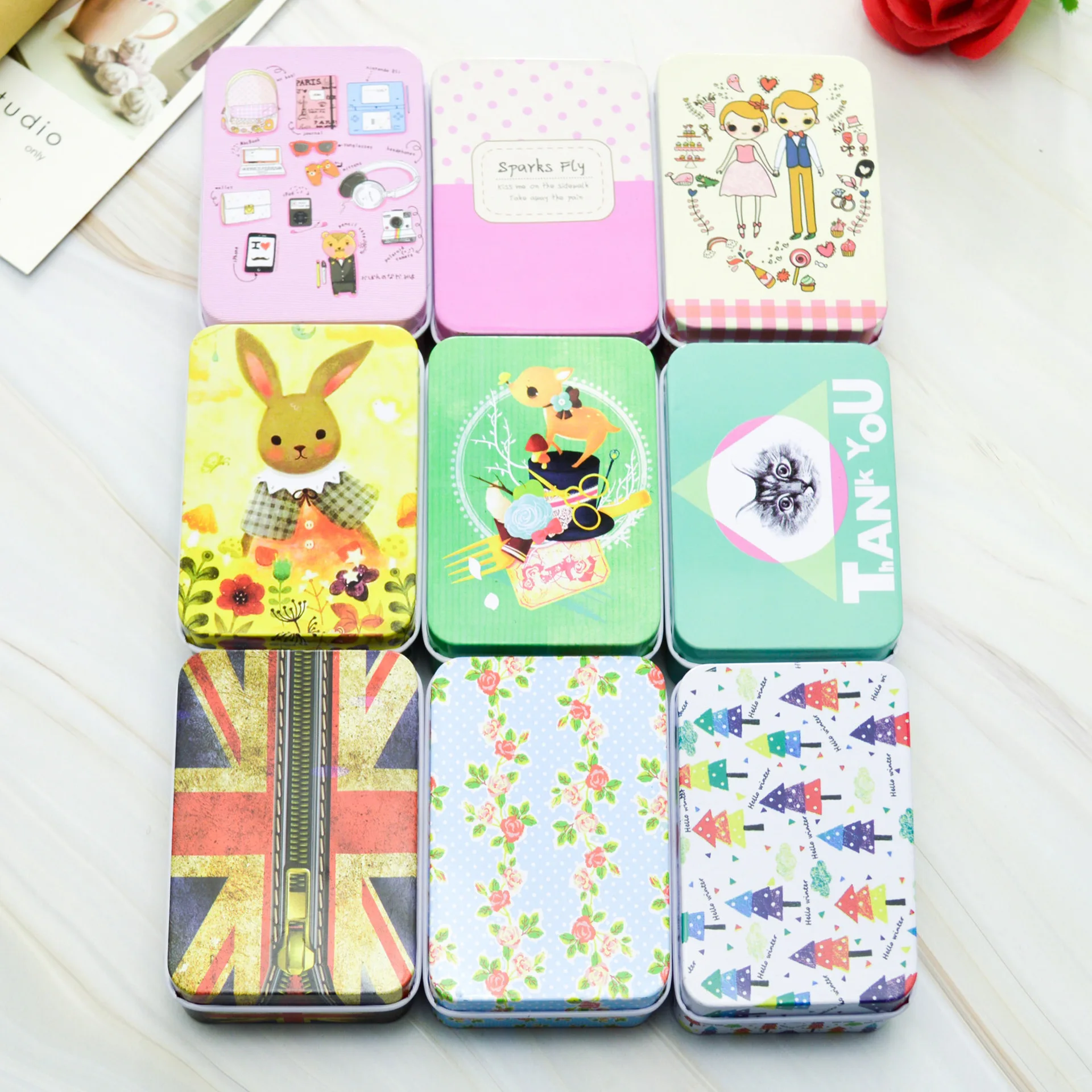 /nostalgic Cigarette Card Case/ Party Gift