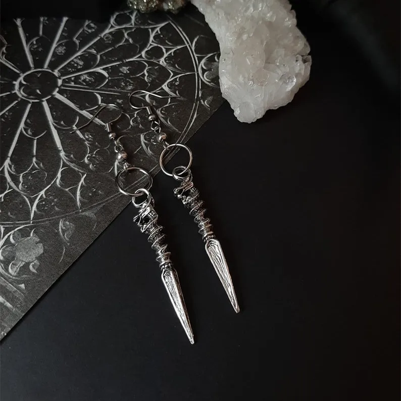 Новая фантазия в средневековом стиле для мужчин и женщин |