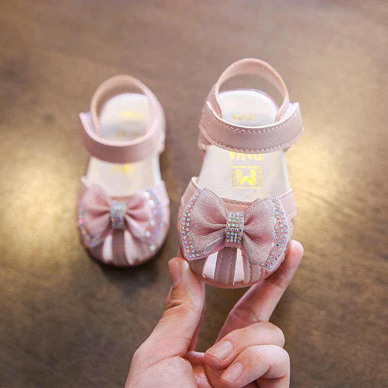 

Summer Newborn Kids Closed Toe Sandals Korean Toddler Baby Sweet Bow Princess Shoes Girls Children Hollow Sandals First Walkers