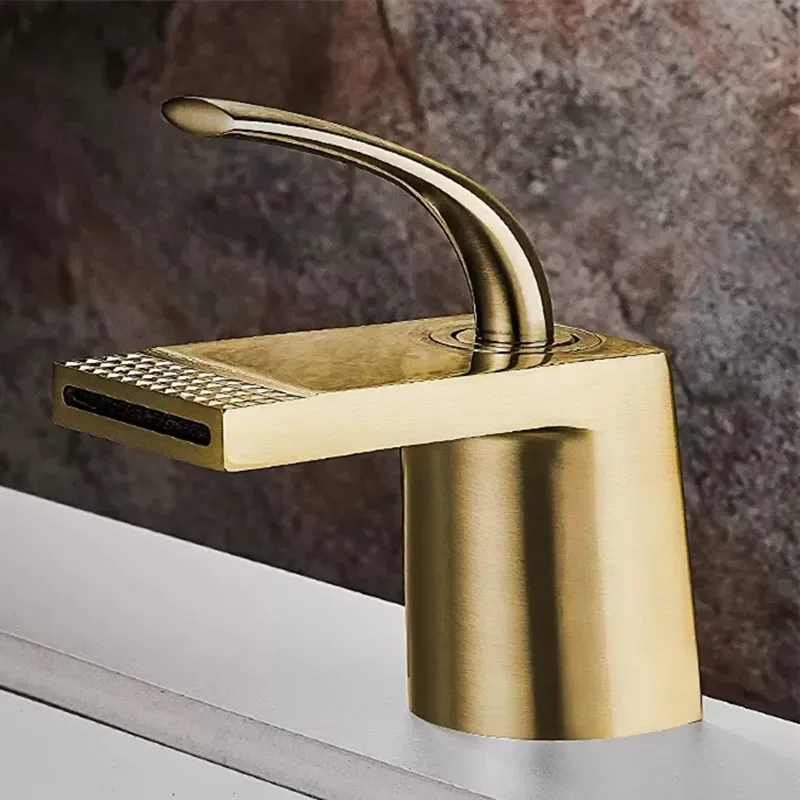 

Смеситель для ванной комнаты, латунный, белый, золотой кран, для умывальник для туалетной комнаты, для установки на палубу