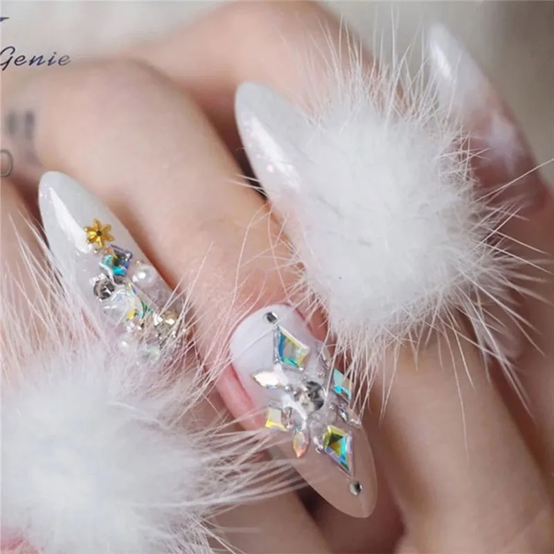

5pcs Pompoms Fluffy Soft Nails Decorations Detachable Magnetic Plush Stickers Manicure Jewelry 3D Nail Art Charms Accessories