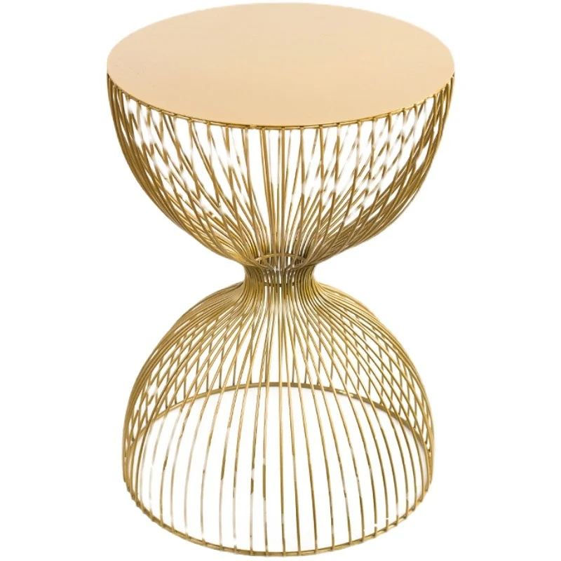 

Железные журнальные столики черного цвета, современный дизайн, стоячий креативный боковой столик, многофункциональный уникальный стол, мебель для гостиной