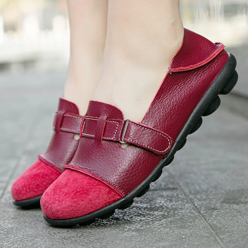 Hot Sale Summer Shoes Woman 2022 Breathable Leather Loafers Men Comfortable Slip-on Flat Shoes Women Casual Shoes Large Size 44