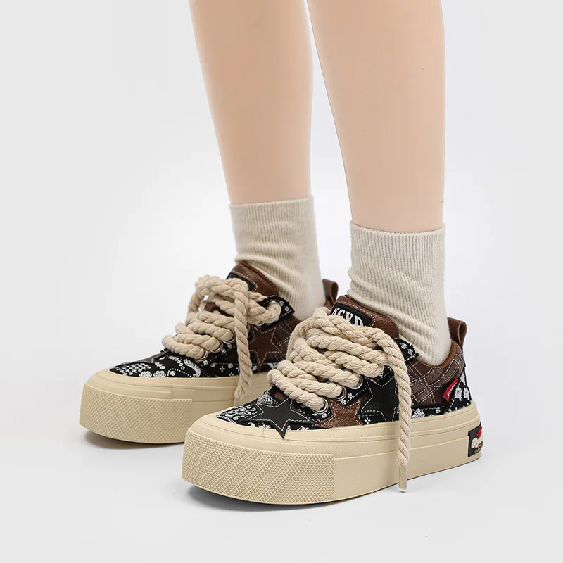 

Модные Универсальные холщовые ботинки в Корейском стиле, Новинка весна-осень, повседневная спортивная Дизайнерская обувь в студенческом стиле для мужчин