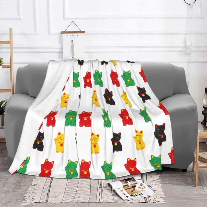 

Japanese Lucky Cat Blankets Flannel Decoration Maneki Neko Breathable Soft Throw Blankets for Sofa Car Rug Piece