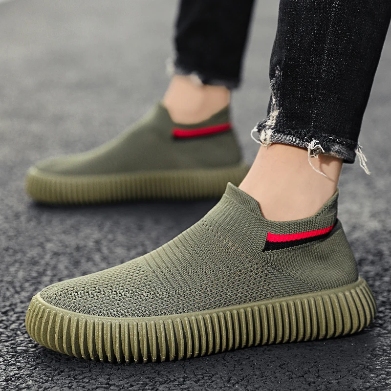 

2023 New Outdoor Flat Shoes Spring Casual Shoes Non-slip Walking Shoes for Mens Fashion Sneakers Classic Trendy Couple shoes