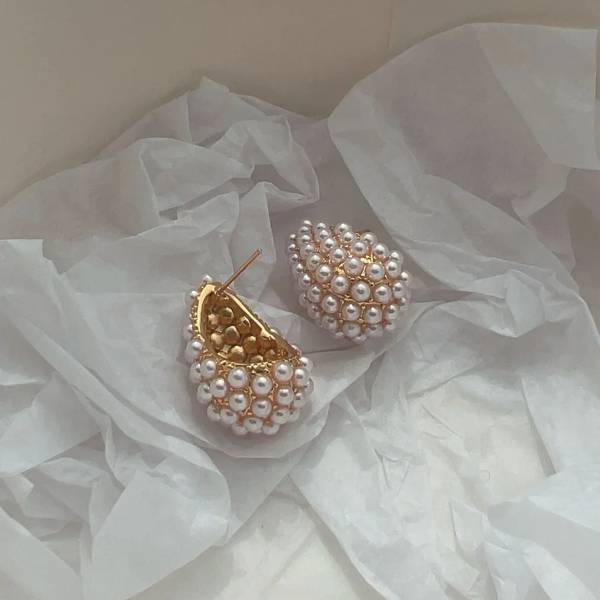 Серьги-подвески из меди с искусственным жемчугом