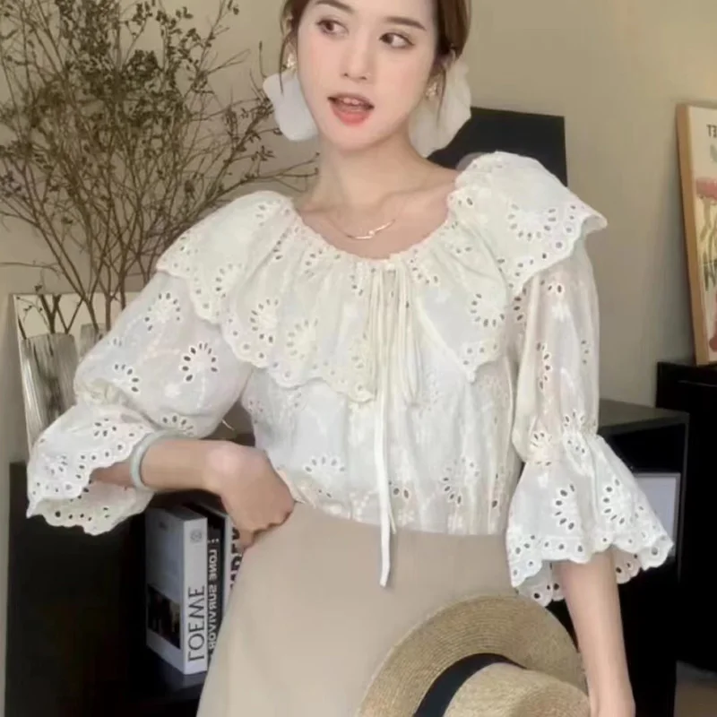 

Casual Loose Summer Shirts New Fashion Half Sleeve Hollow Out Blouse Women Tops Women Elegant Female Clothing Blusas 27128