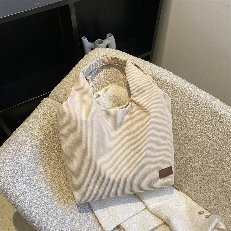 

Corduroy Large Capacity Canvas Bags for Women Striped Velvet Purses and Handbags Vintage Messenger Bags