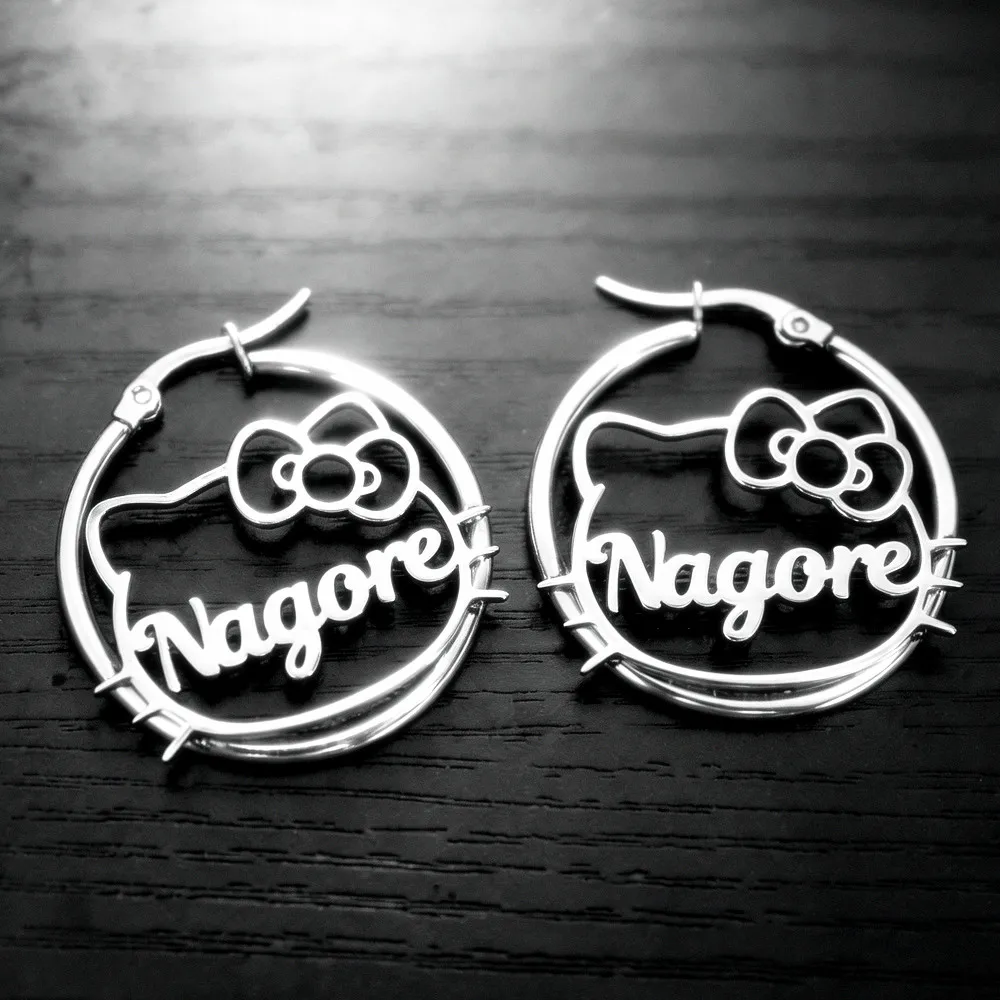 Фото Персонализированные серьги с кошечкой, серьги-подвески с именем, украшения из нержавеющей стали для женщин, подарок на день рождения для подруги/на день матери №5