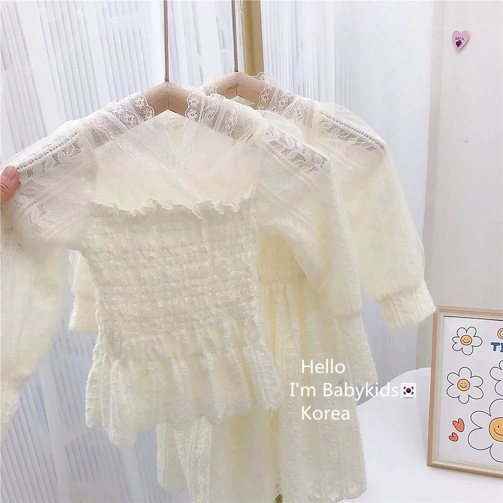 

Детская одежда Новинка модная весенне-Осенняя детская рубашка в Корейском стиле Лоскутная кружевная рубашка однотонное повседневное прос...