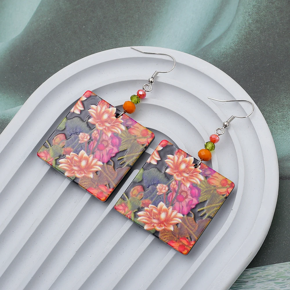 Великолепные красочные квадратные акриловые серьги с цветочным узором Relievo для