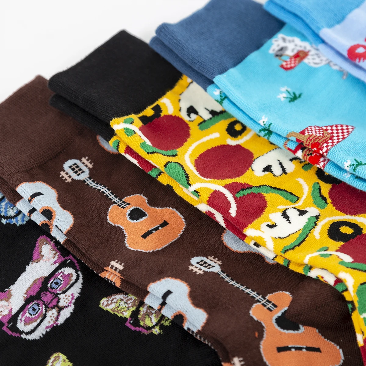 5 Pairs New Color Fashion Casual Men Cotton Socks Happy Cat Guitar Mushroom Alpaca Shark Funny Socks for Men Wholesale
