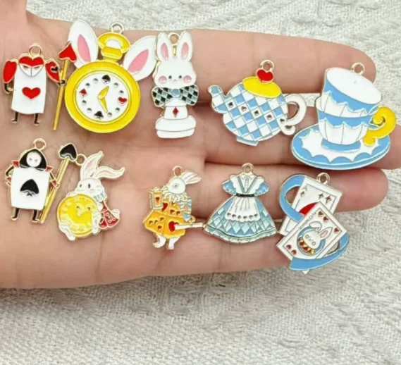 Фото Disney 10 шт. Алиса металлические эмалированные серьги-подвески DIY брелок ожерелье кулон браслет ювелирные изделия ручной работы фурнитура подарок №3