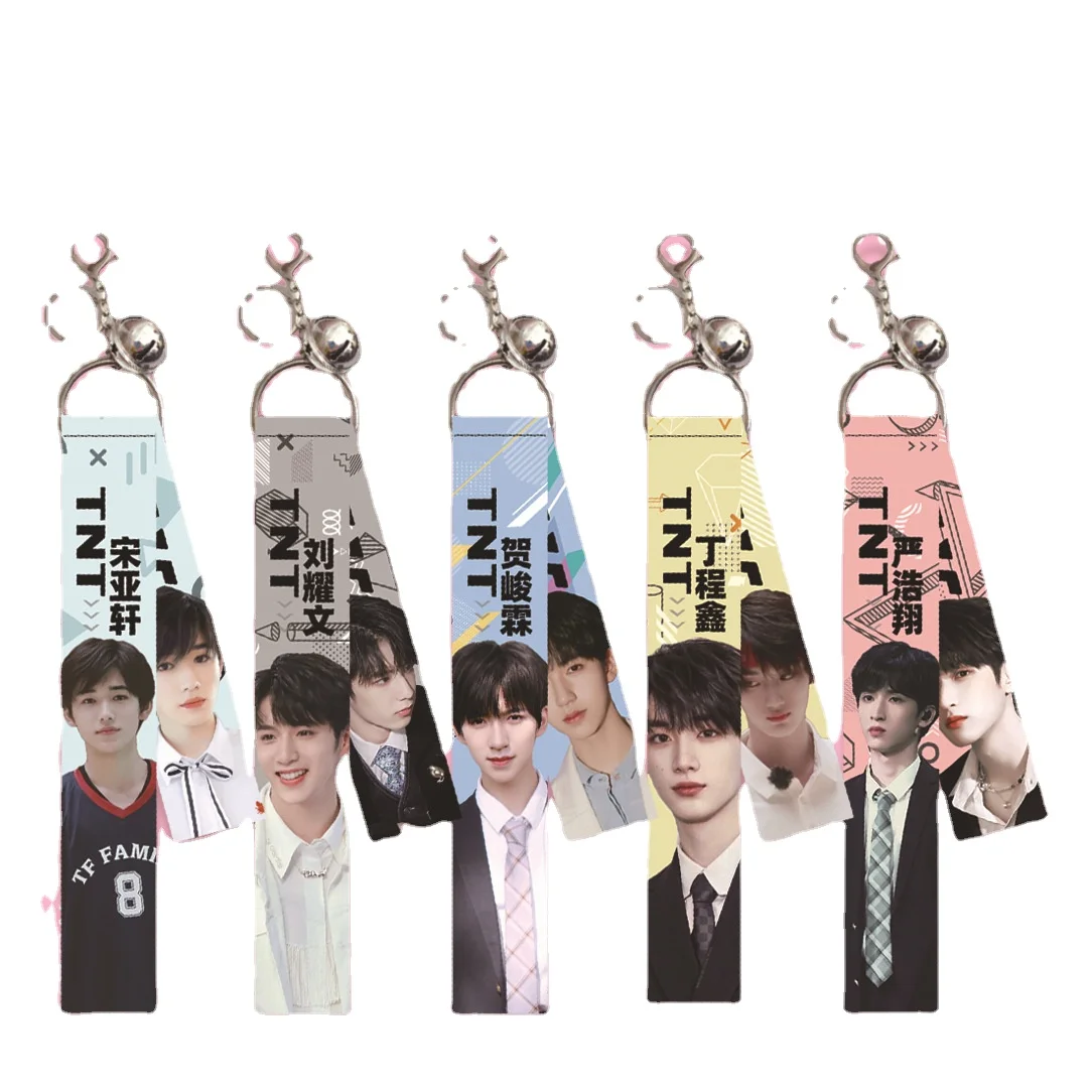 TNT брелок с лентой Song Yaxuan Ding Chengxin Ma Jiaqi Liu Yaowen He Junling Yan Haoxiang Song Yaxuan Подвеска сумка Украшение