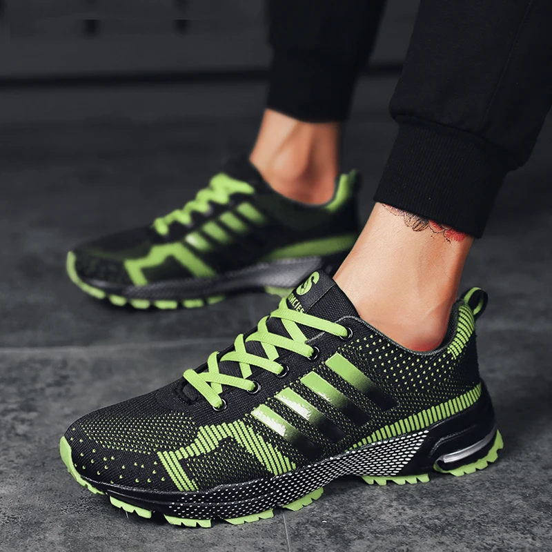 Fashion Lightweight Mens Running Shoes Couple Outdoor Mesh Sports Shoes Man Gym Training Sneakers Breathable Jogging Shoes Men