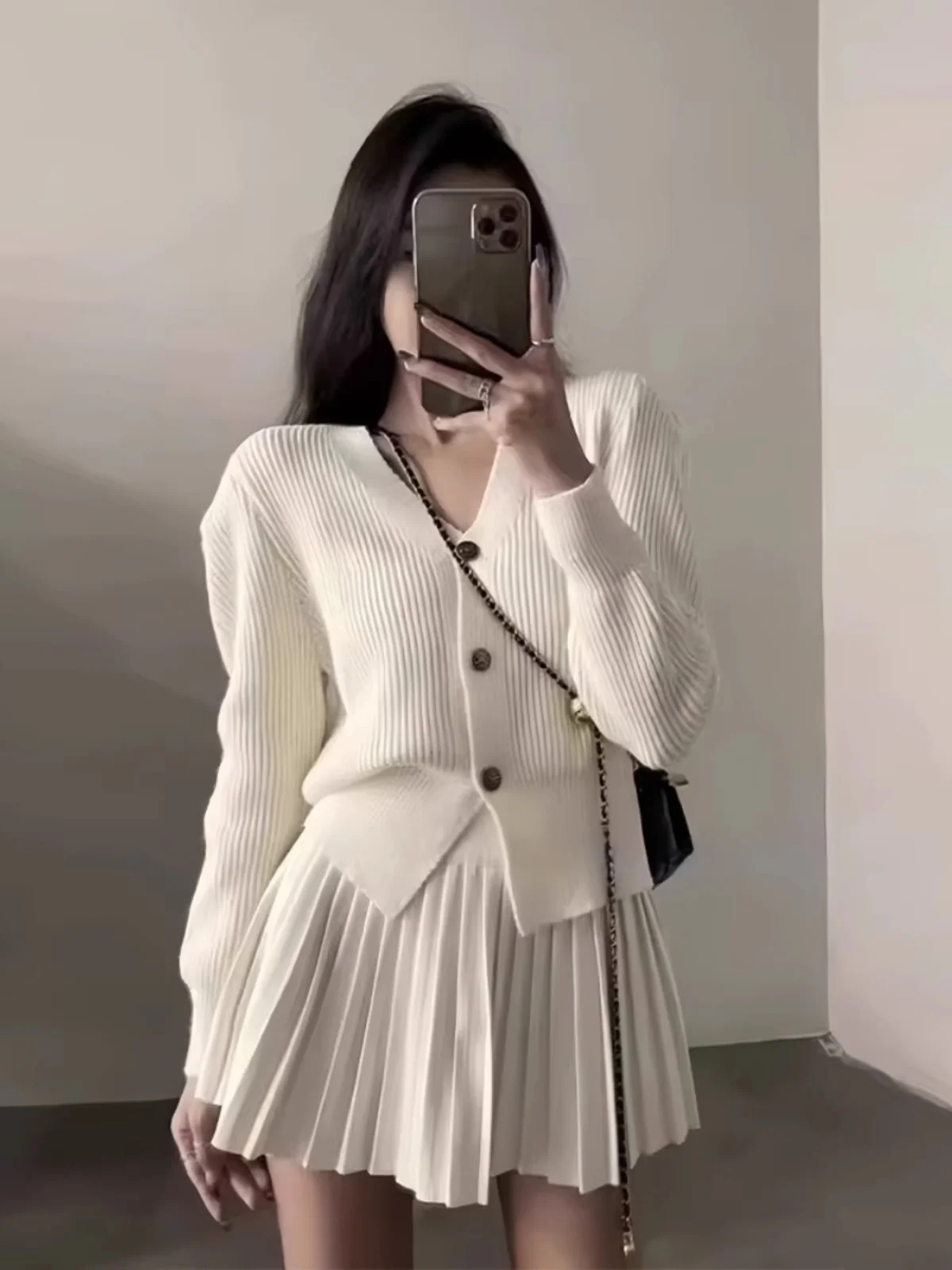 Autumn and Winter Clothing Matching A Complete Set Korean Series Atmosphere Wear Chubby Slimming Meat Covering Knitted Half-L...