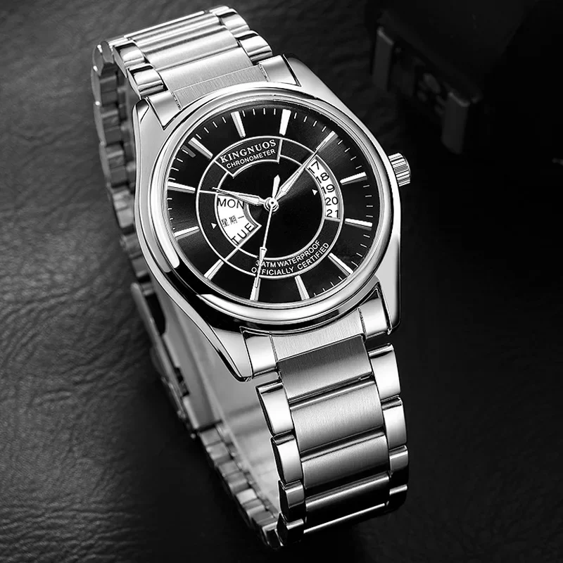 Подлинные модные водонепроницаемые немеханические часы KINGNUOS с двойным
